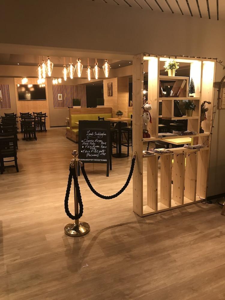 Euro Hotel Airport Orly Rungis Fresnes  Εξωτερικό φωτογραφία